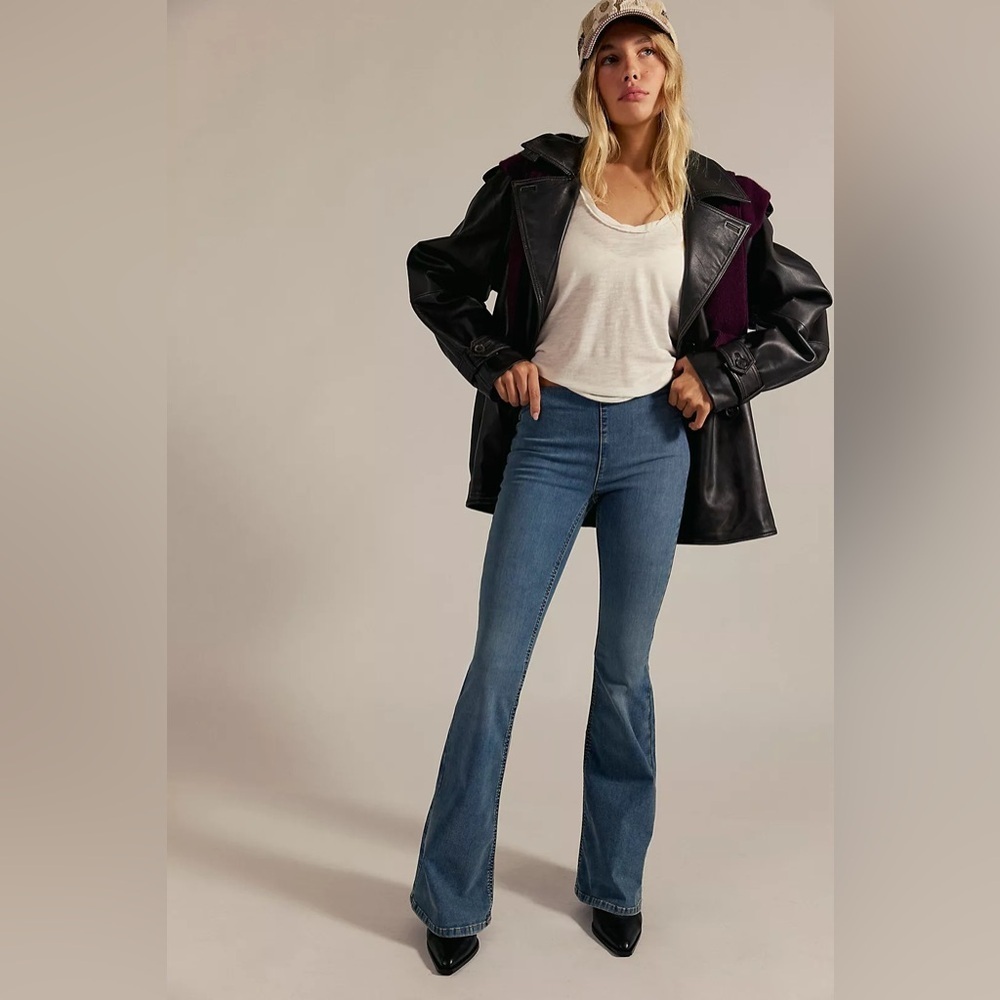We the Free Penny Pull-On Flare Jeans